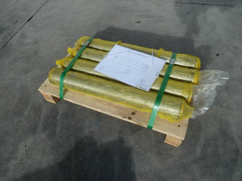 Landherd Excavator Bucket Pins 65mm x 475mm