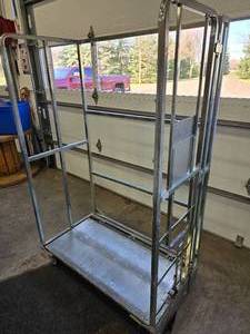 lot 29 image: Lot of 4 Heavy Duty Rolling Carts