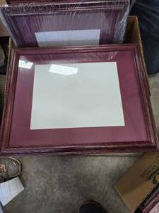 lot 32 image: 5 Redwood Frames with Glass and Matting
