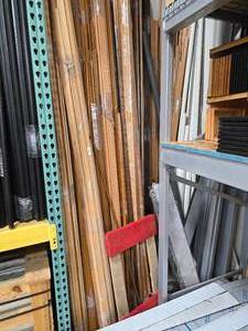 lot 43 image: Large lot of Framing Material