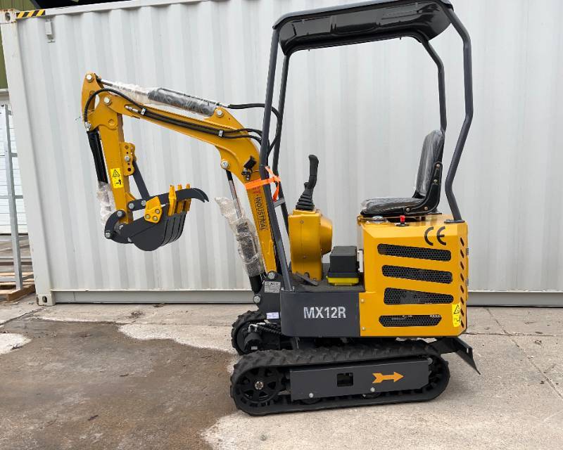 lot 120 image: 2024 AGT Mini Excavator MX12R