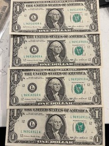 1985 Green Seal $1 Federal Reserve Notes Uncirculated Consecutive