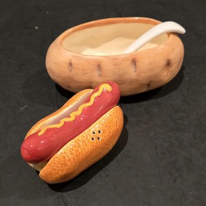 lot 86 image: Hot Dog Salt & Pepper Shaker and Potato Serving Dish