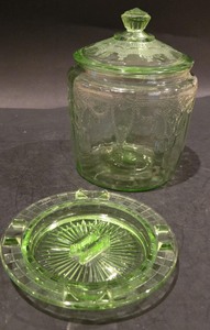 lot 20L image: Anchor Hocking Uranium CAMEO  Cookie Jar With Lid & Uranium Ashtray