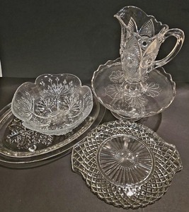 lot 133 image: Crystal Serving Dishes Lot
