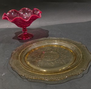 lot 66 image: Ruby Red Compote Dish & Yellow Depression Glass Platter