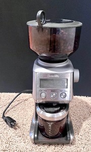 lot 29 image: Breville Smart Grinder Pro Coffee Grinder