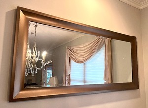 lot 23 image: Beautiful Large Wall Mirror