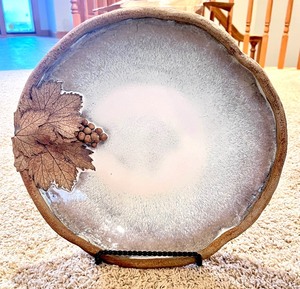lot 91 image: 13 Decorative Plate