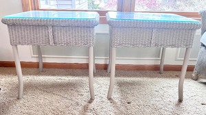 lot 6 image: White Wicker End Tables