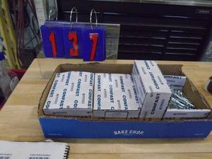 Qty of 4 box confast � & 2 �. As shown.
