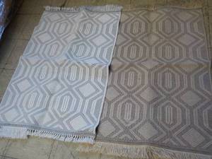 Off the Loom 30 x 45 Accent Rug - ...