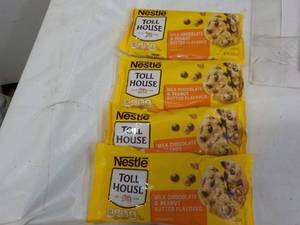 4 bags 11 oz Nestle Milk Chocolate ...