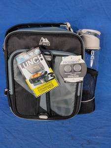 lot 193 image: New Arctic Zone Pro Expandable Insulated Lunch Pack