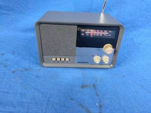 lot 182 image: Crosley Tribute Bluetooth AMFM Radio - Charcoal