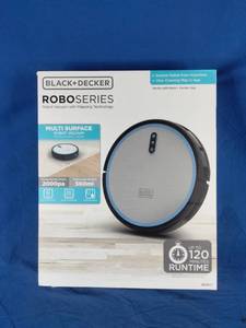 lot 236 image: BlackDecker ROBOSERIES Robot Vacuum with Mapping Technology