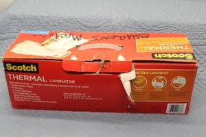 lot 19 image: Scotch Thermal Laminator with Bonus Laminating Pouches