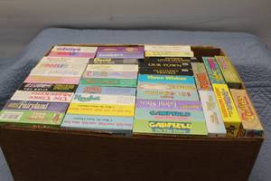 lot 83 image: Bulk Lot of 25 Animated VHS Tapes and Childrens Classics