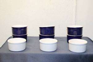 lot 160 image: Set of 10 Emile Henry Ramekins in Blue and White