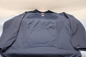 lot 185 image: Majestic Performance Long Sleeve T-Shirt - Minnesota Twins - Size XL