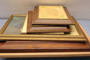 lot 252 image: Collection of 8 Framed Religious and Vintage Prints