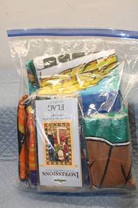 lot 471 image: Lot of Decorative Garden Flags - Seasonal and Holiday Themes