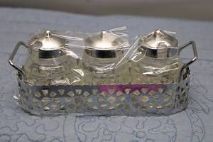 lot 277 image: Set of 3 Glass Spice Jars with Silver Plated Holder