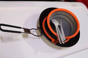 lot 312 image: Campfire Cooking Set with Nonstick Fry Pan and Melamine Bowls