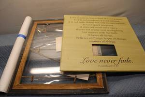 lot 316 image: Set of Two Inspirational Wall Art Frames with Biblical Quotes