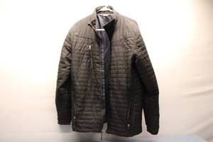 lot 359 image: Mens Storm Creek Lightweight Quilted Jacket Size L