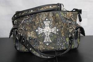 lot 198 image: Cowgirl Trend Camo Print Handbag with Decorative Cross and Stud Accents