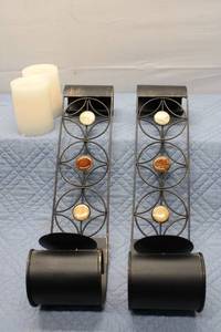 lot 402 image: Set of 2 Decorative Black Metal Candle Holders with Stone Accents