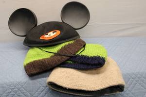 lot 416 image: Lot of 4 Knit Beanies and Mickey Mouse Ears