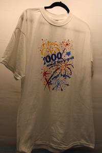 lot 464 image: Vintage 2000 Celebration T-Shirt with Fireworks Design - Size XL