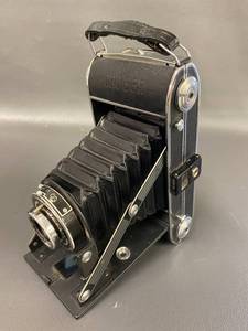 lot 145 image: Cruiser Folding Camera Vintage