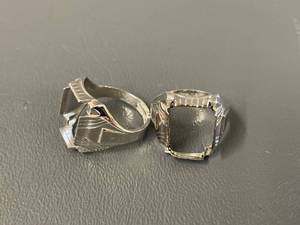 lot 172 image: Pair Art Deco Intricate Sterling Silver Rectangular Stone Ring Settings