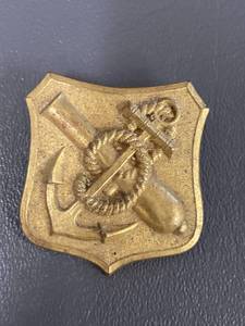 lot 300 image: 9th Corps Military Nautical Insignia Badge with Anchor and Rope Design