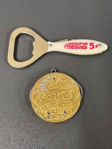 lot 323 image: Vintage Coca-Cola Bottle Opener Knife and Medallion Set Collectible