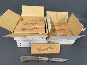 lot 336 image: Wrangler Folding Pocket Knife Bulk Lot of 18 with Original Boxes New