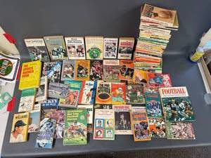 lot 368 image: Extensive Vintage Sports Book and Magazine Collection Football Baseball NFL