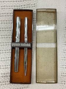 lot 5 image: Waterman Chrome Fountain Pen & Ballpoint Pen Set in Original Case