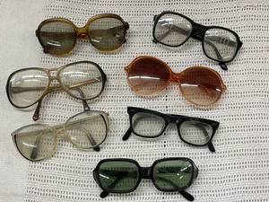 lot 34 image: Vintage Eyeglasses Collection 7 Pairs Mixed Styles & Lenses Classic Fashion
