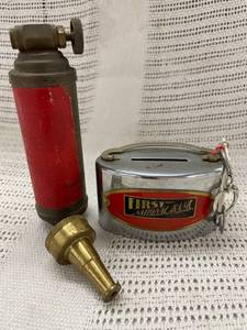 lot 37 image: Vintage First National Bank Coin Bank & Brass Hose Nozzle Set