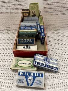 lot 42 image: Vintage Collection of Razor Blade Boxes - Gillette, Luxray, Wilkut & More