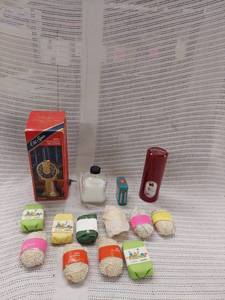 lot 70 image: Vintage Old Spice Ships Telegraph Decanter After Shave and Assorted Soaps Bundle