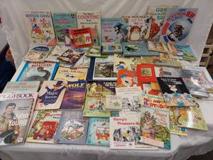 lot 273 image: Vintage Childrens Books Collection