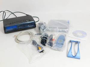 lot 16 image: EZ Stream Cronolatic AM-FM Radio