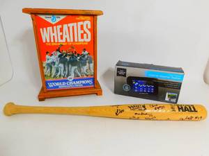lot 18 image: Wheaties Tribute To The Minnesota Twins World Champions 1987 - Internet 5 Day Weather Station-Autographed Baseball Bat