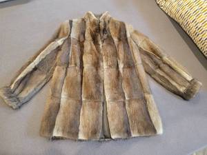lot 53 image: Ladies Fur CoatJacket. Small-Medium.