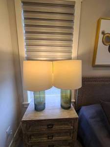 lot 45 image: A Pair of Blown Glass Table Lamps. Gold Flecks & Lt Blue Tones.
